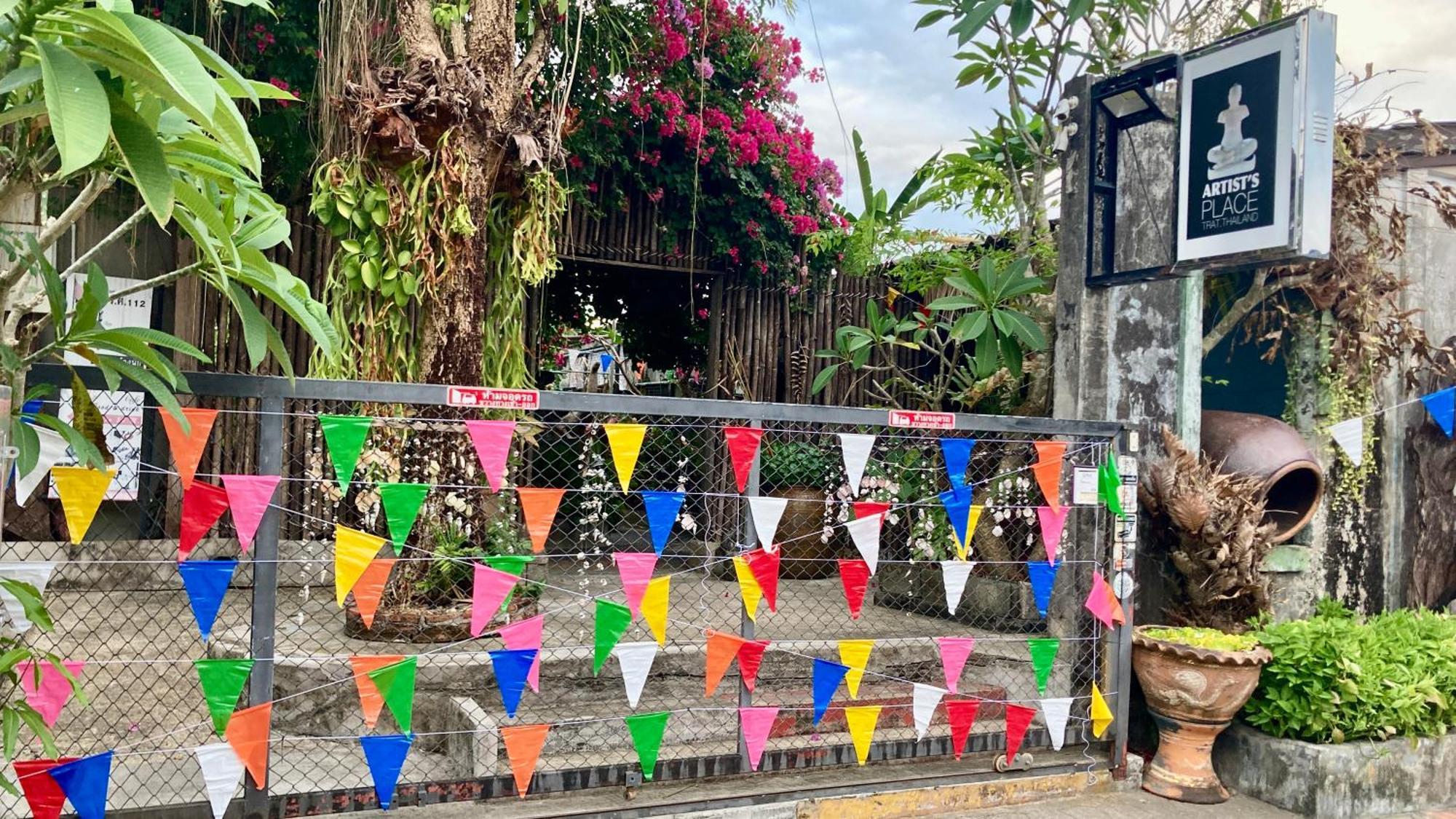 Artist'S Place Trat Dış mekan fotoğraf